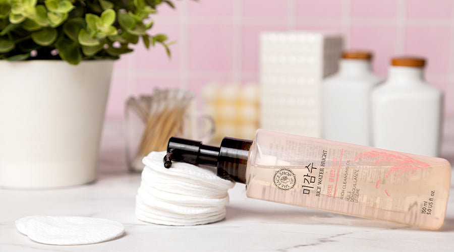 Reasons why oily skin needs an oil based cleanser